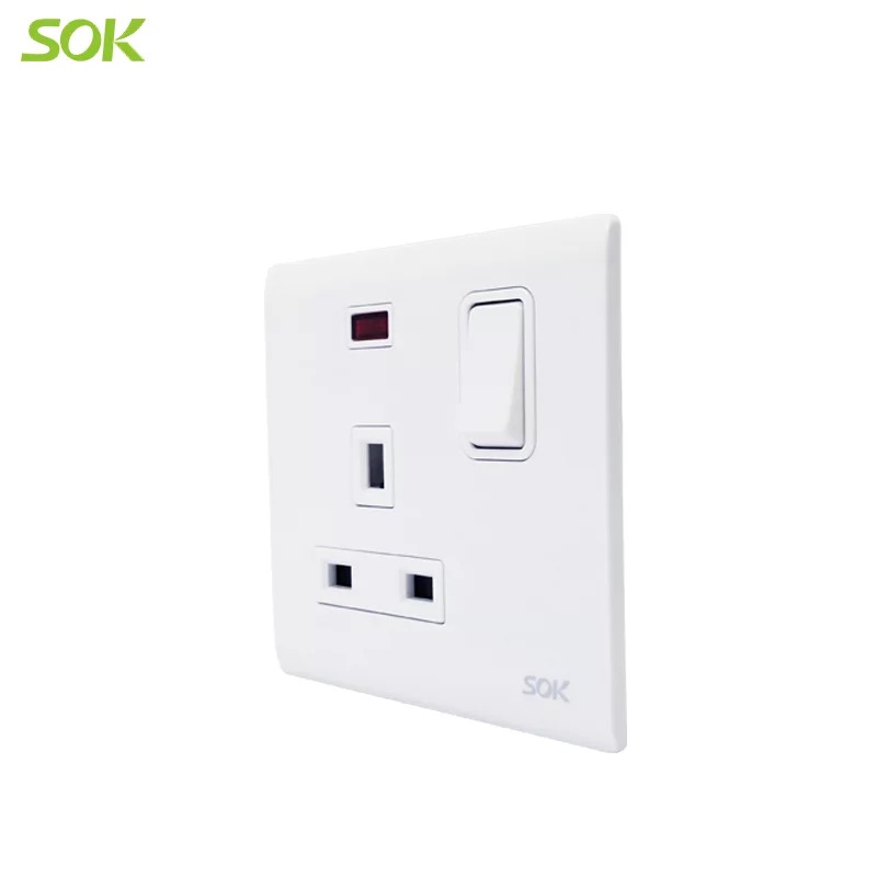 13A_250V_Double_Pole_Switched_BS_Socket_Outlet_yyth_(1).jpg