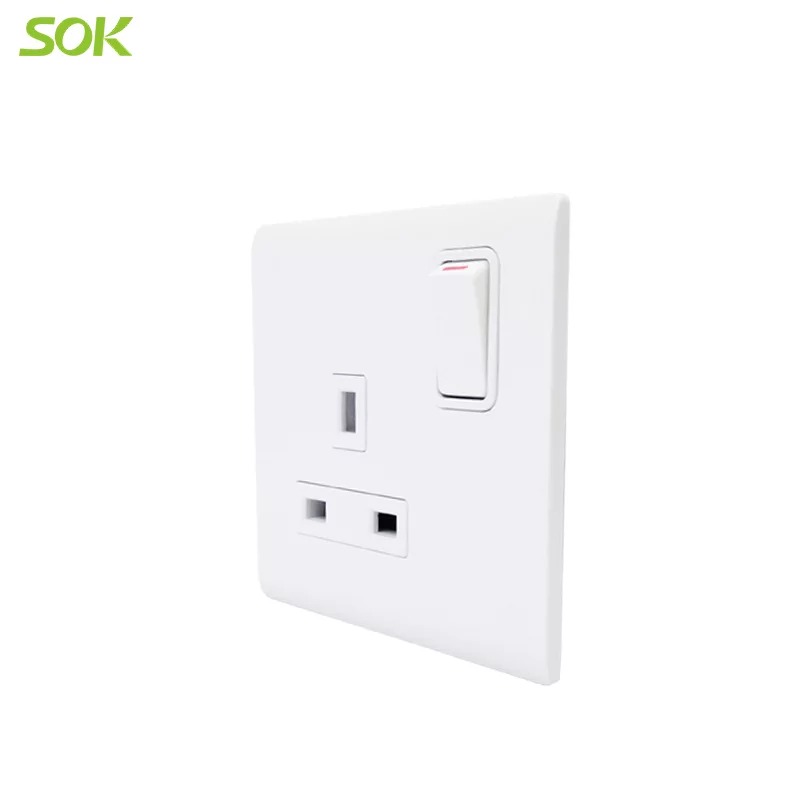 13A_250V_Single_Pole_Switched_BS_Socket_Outlet_yyth_(4).jpg