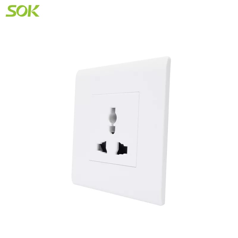 13A_250V_Universal_Socket_Outlet_-_White_1_G.jpg