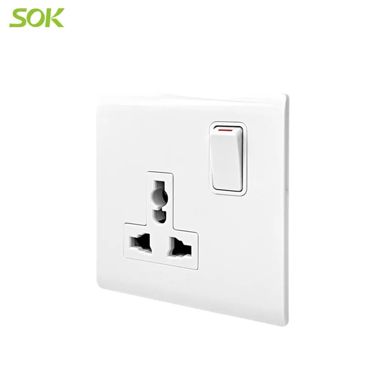 13A_Switched_Universal_Socket_Outlet_-_1_Gang_yythk_(1).jpg