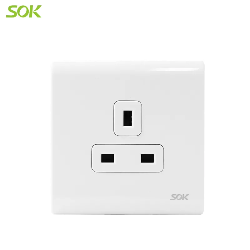 13A 250V 1 Gang BS Socket Outlet - White