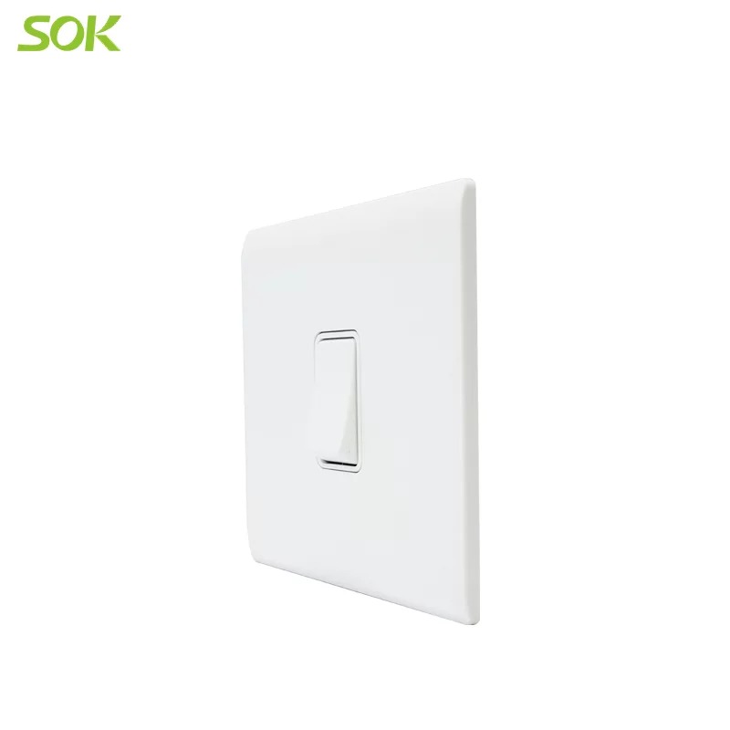 16AX_250V_1_Gang_1_Way_Light_Switch_-_yythkg_(1).jpg