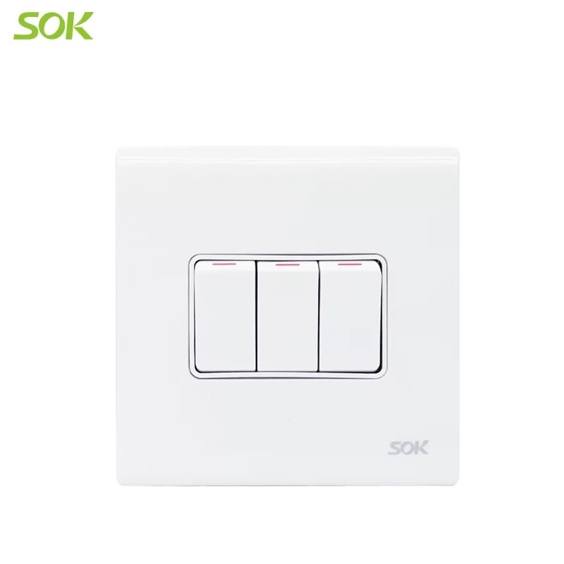 16AX 250V 3 Gang 1 Way Light Switch - White