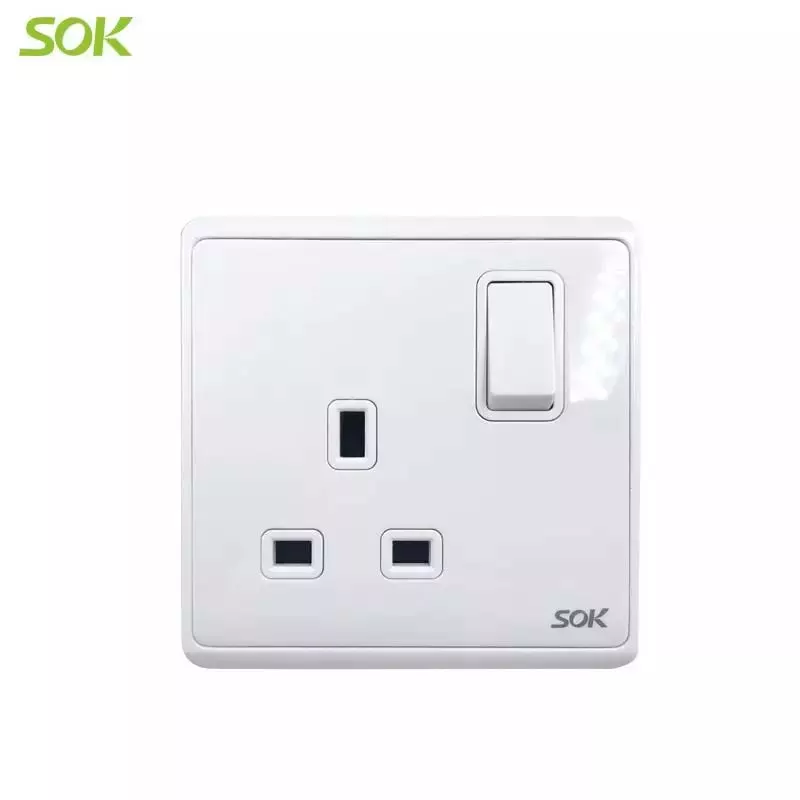 1 Gang 13A BS Plug Socket