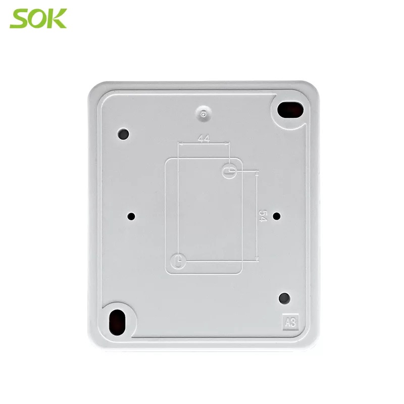 1_Gang_1_Way_Light_Switch_(Surface_Mounted)_(2).jpg