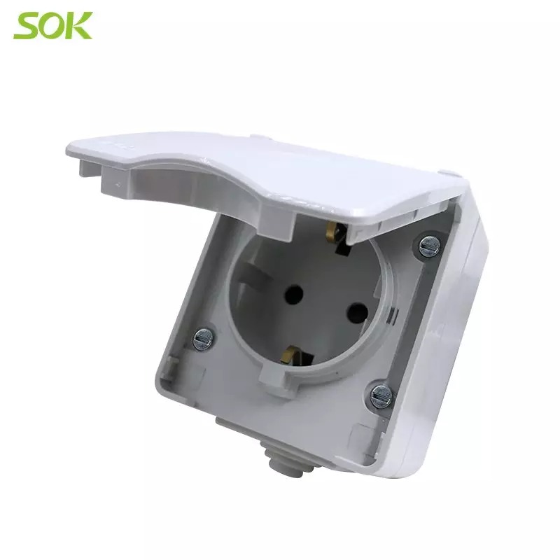 Single Waterproof Schuko Power Outlet (Screw-less Terminal)