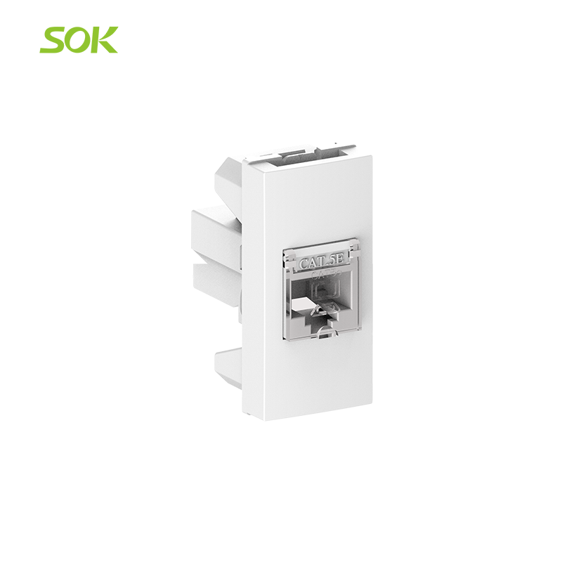 LAN_Socket_RJ45_CAT5E1.png