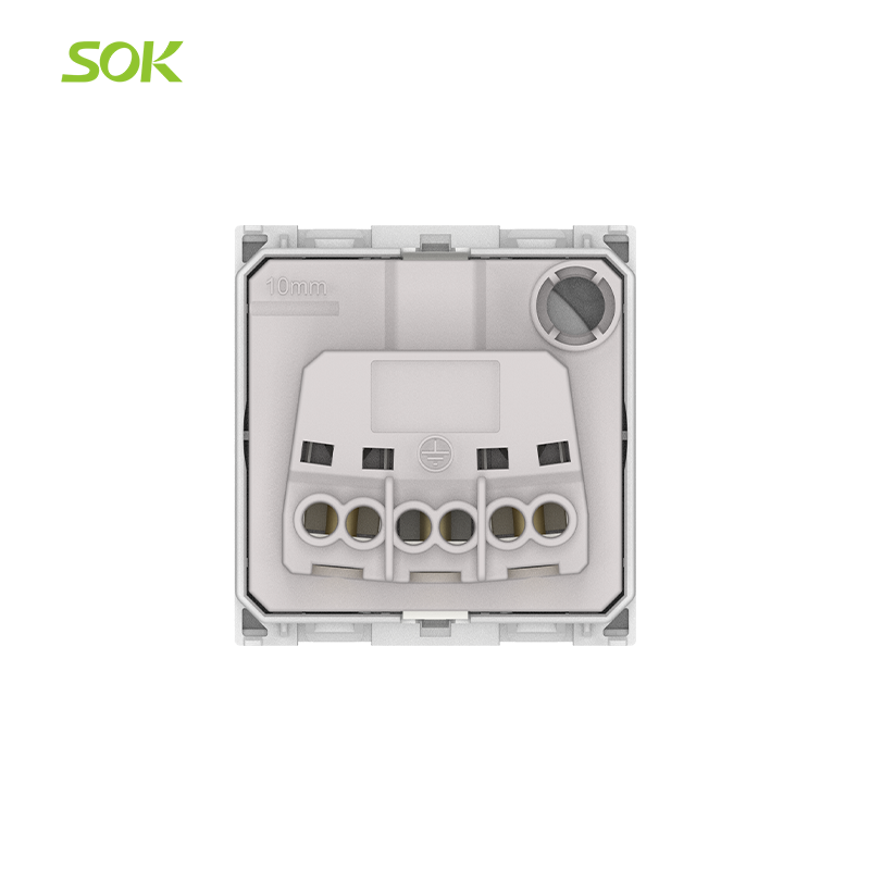 Single_Schuko_1Power_Outlet3.png